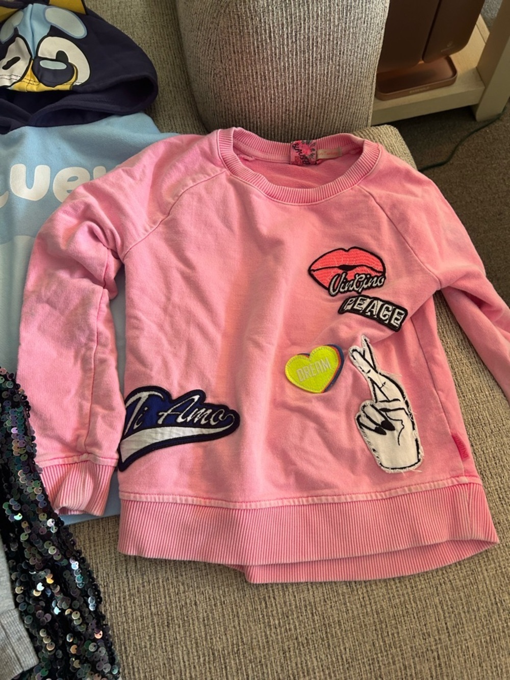 Lot of 5 long sleeved shirts for give 6/7 - Picture 4 of 11
